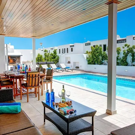 Ana Maria By 卡门港