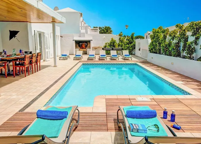 ヴィラ Ana Maria By