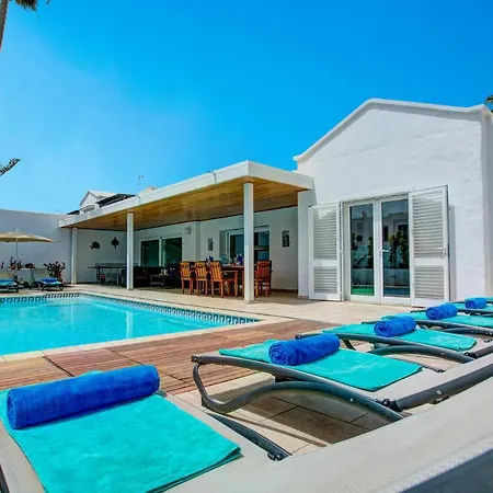 Villa Ana Maria By Puerto del Carmen (Lanzarote)